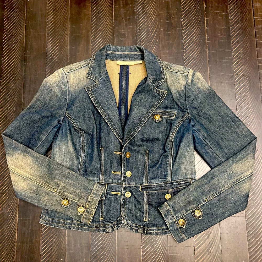 DKNY Jeans Blue Button Pocket Women's Medium Cropped Logo Denim Trucker Jacket